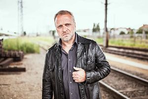 Commissario Nowak -  Anotnia Renner